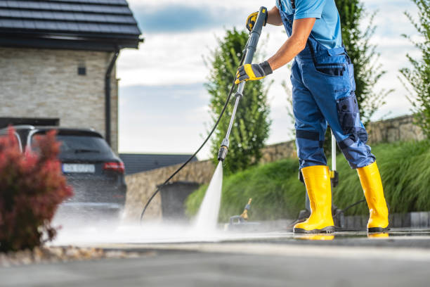 Best Factory Floor Cleaning  in Eureka, MT